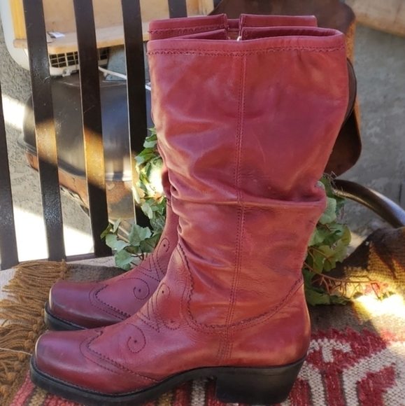 BRONX boots are always on-trend in the most fashionable color - Picture 3 of 11